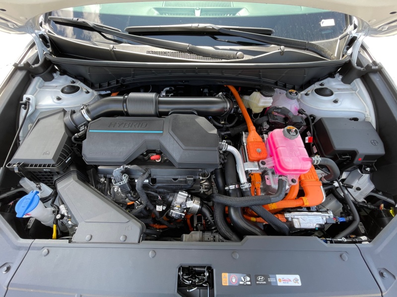 2025 Hyundai Tucson Hybrid