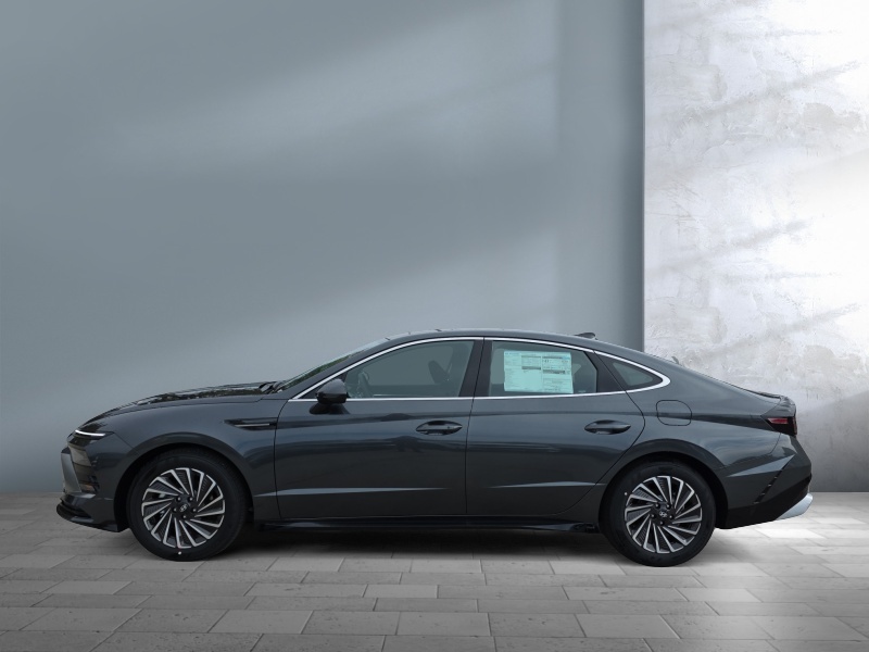2026 Hyundai Sonata Hybrid