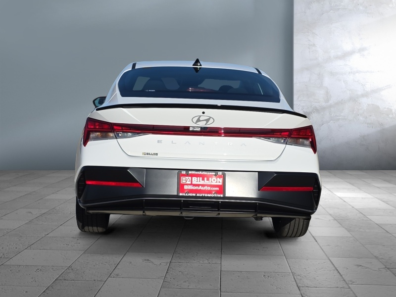 2026 Hyundai Elantra