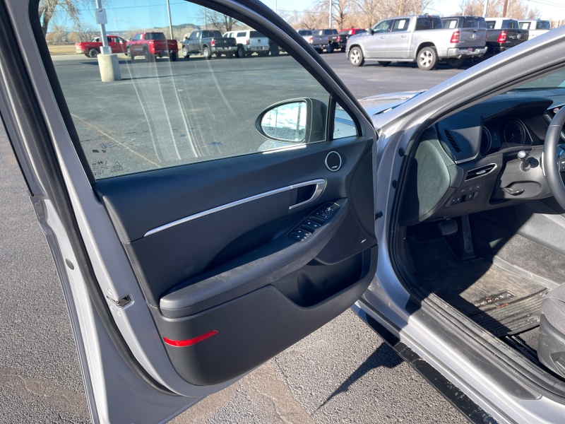 2023 Hyundai Sonata Hybrid