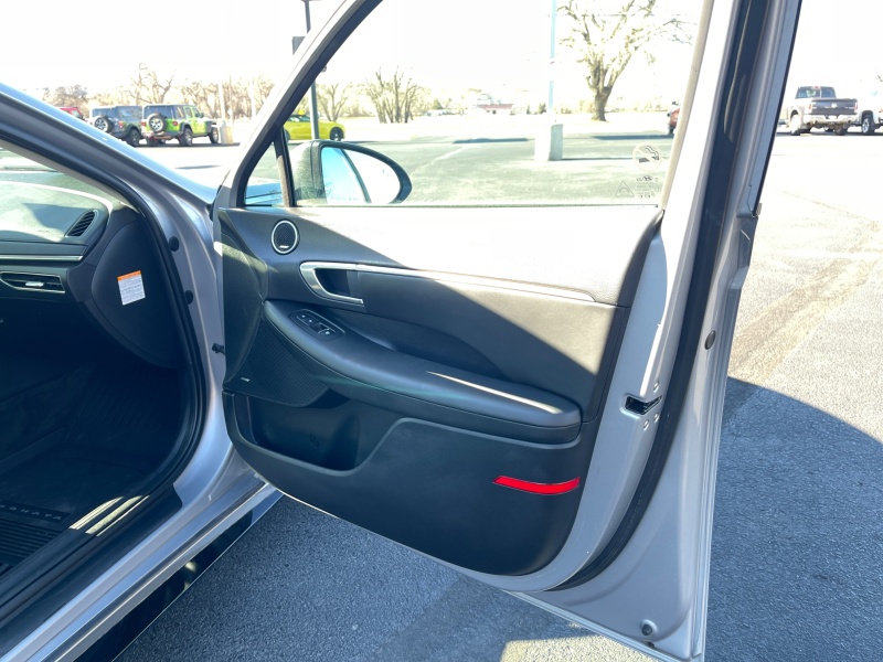 2023 Hyundai Sonata Hybrid