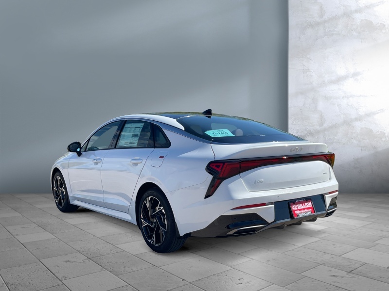 2025 Kia K5