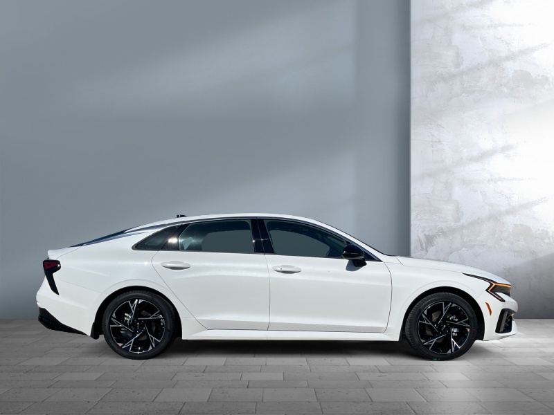 2025 Kia K5