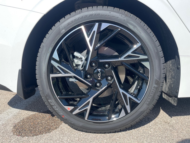 2025 Kia K5