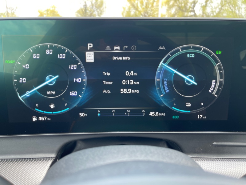 2025 Kia Sportage Hybrid