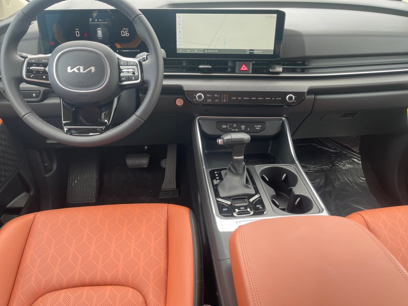 2025 Kia Carnival