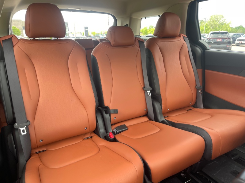2025 Kia Carnival