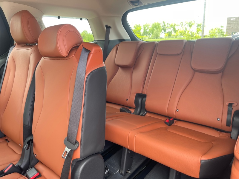 2025 Kia Carnival