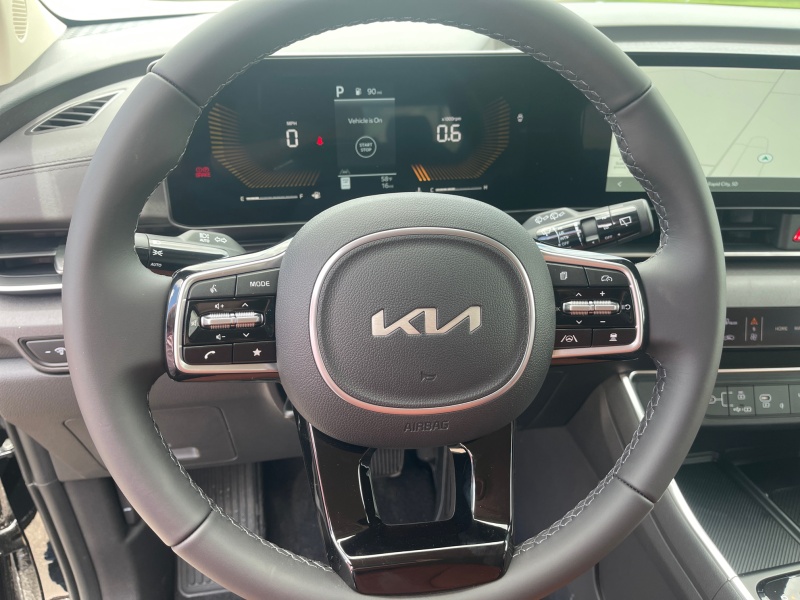 2025 Kia Carnival