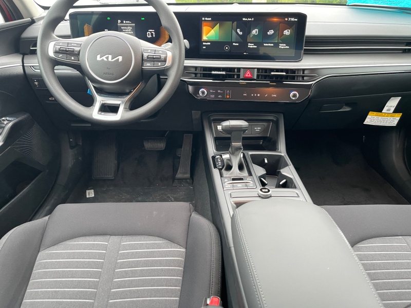 2025 Kia K5