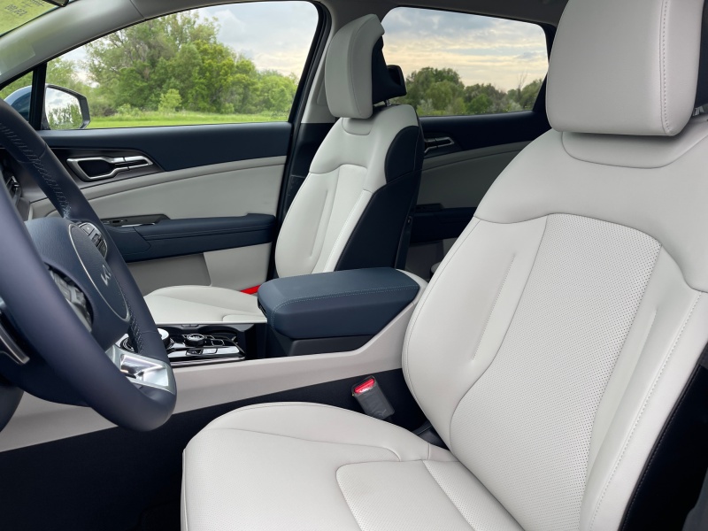 2025 Kia Sportage Hybrid