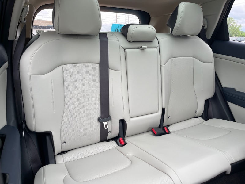 2025 Kia Sportage Hybrid