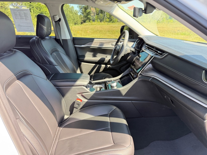 2023 Jeep Grand Cherokee L