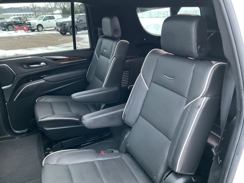 2024 Cadillac Escalade ESV