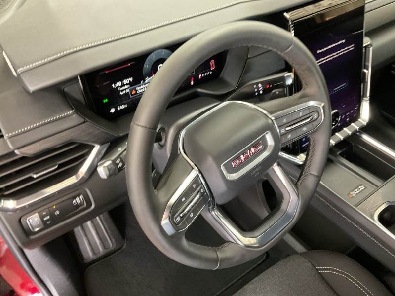 2024 GMC Acadia