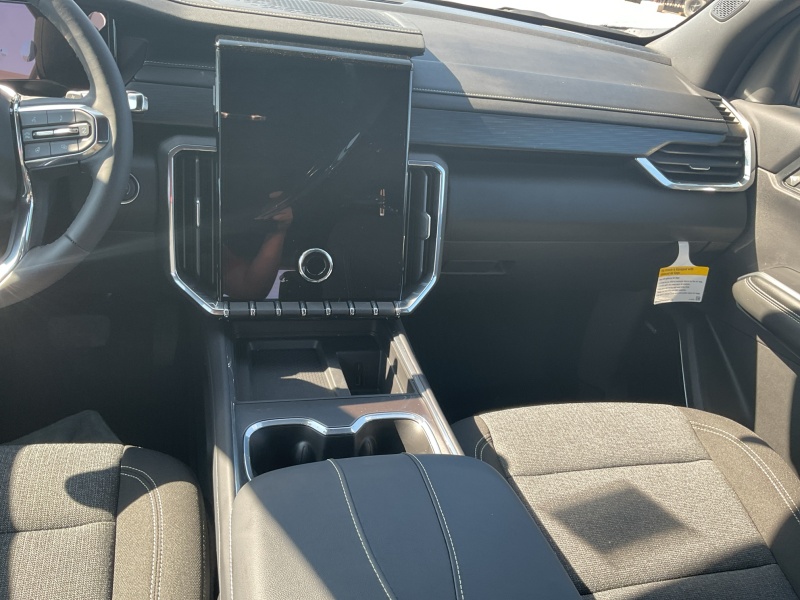 2025 GMC Acadia