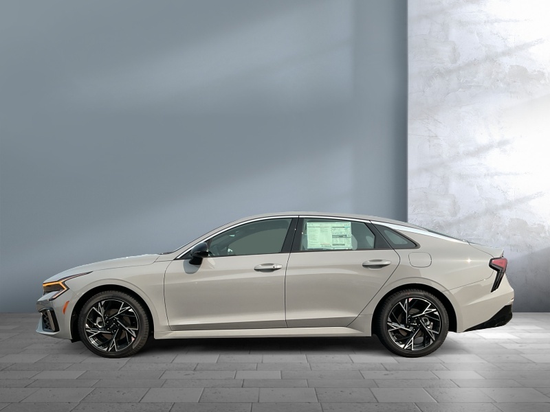 2025 Kia K5