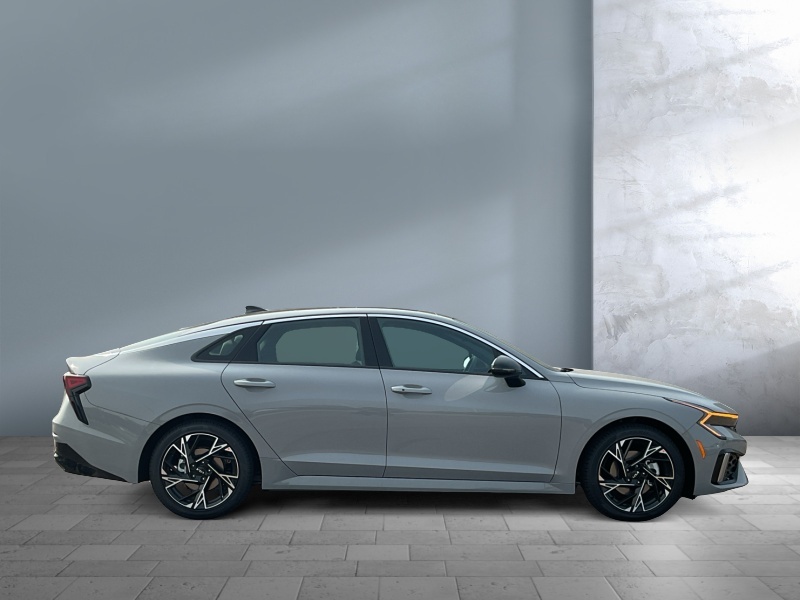 2025 Kia K5
