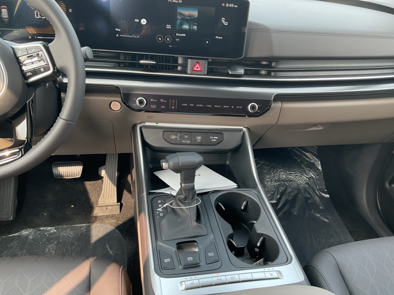 2025 Kia Carnival
