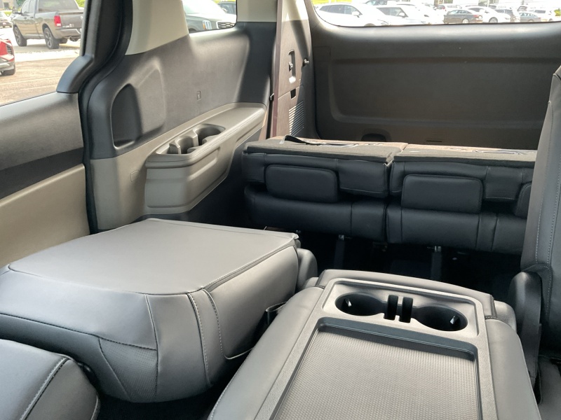 2025 Kia Carnival
