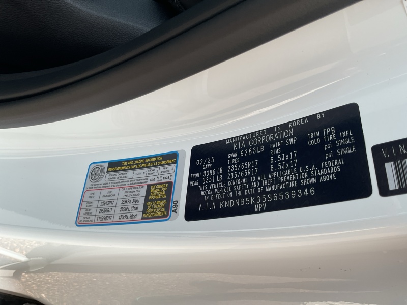 2025 Kia Carnival