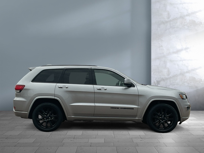 2017 Jeep Grand Cherokee