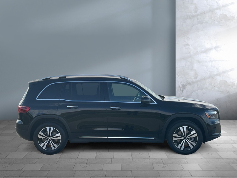 2025 Mercedes-Benz GLB