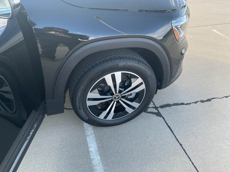 2025 Mercedes-Benz GLB