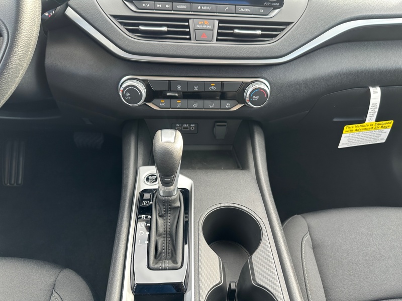 2025 Nissan Altima