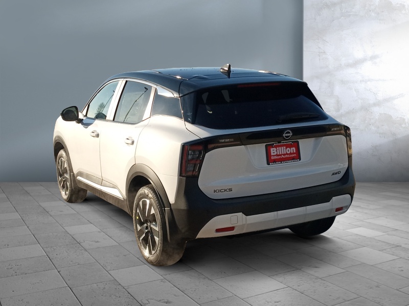 2025 Nissan Kicks