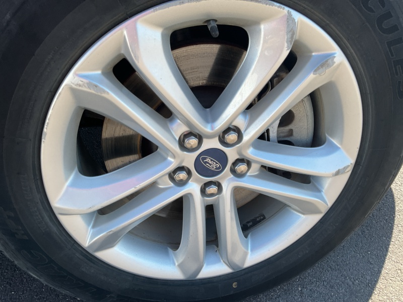 2020 Ford Edge