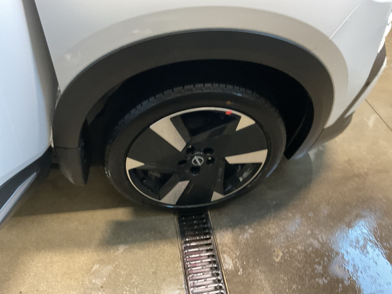 2025 Nissan Kicks