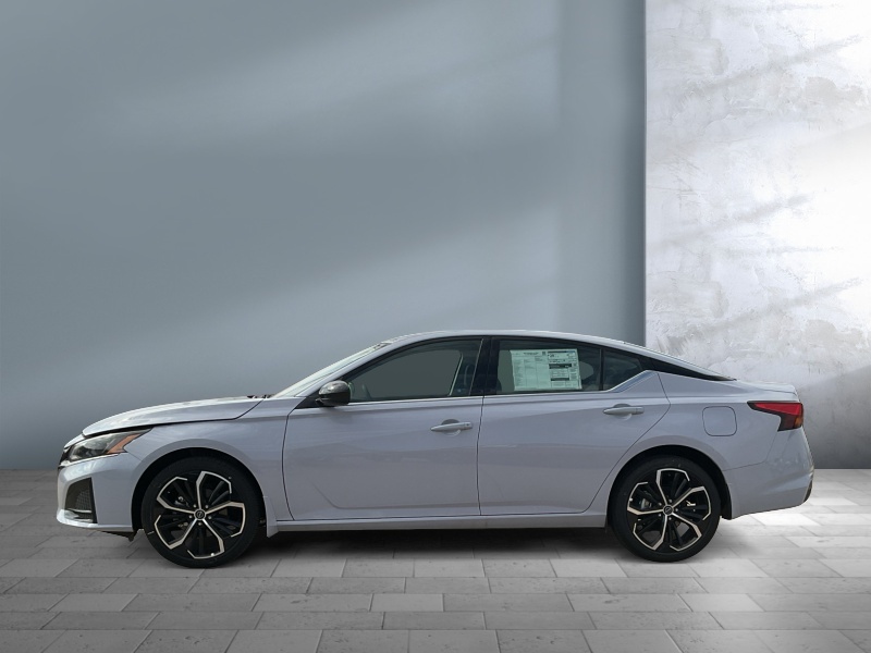 2025 Nissan Altima