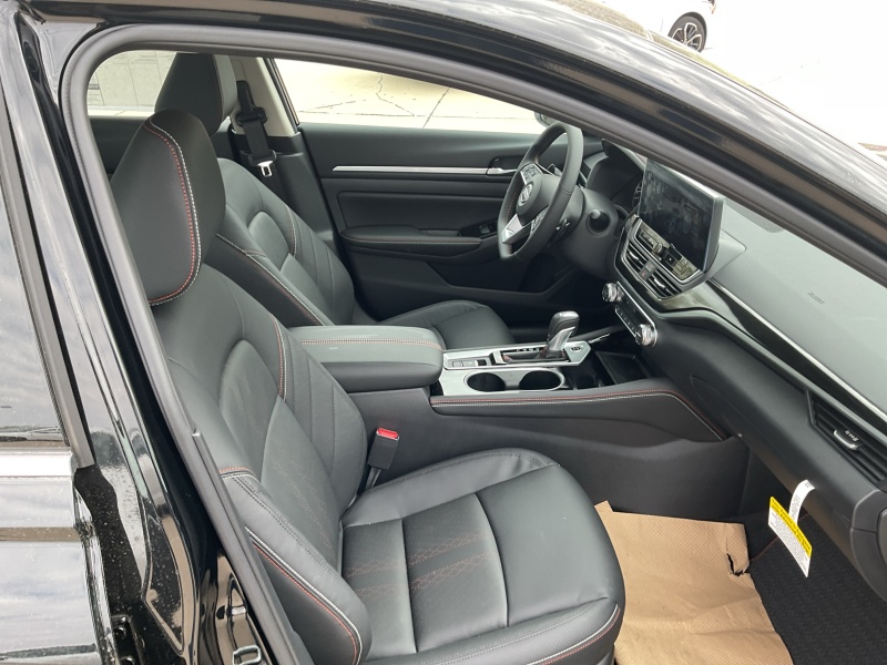 2025 Nissan Altima