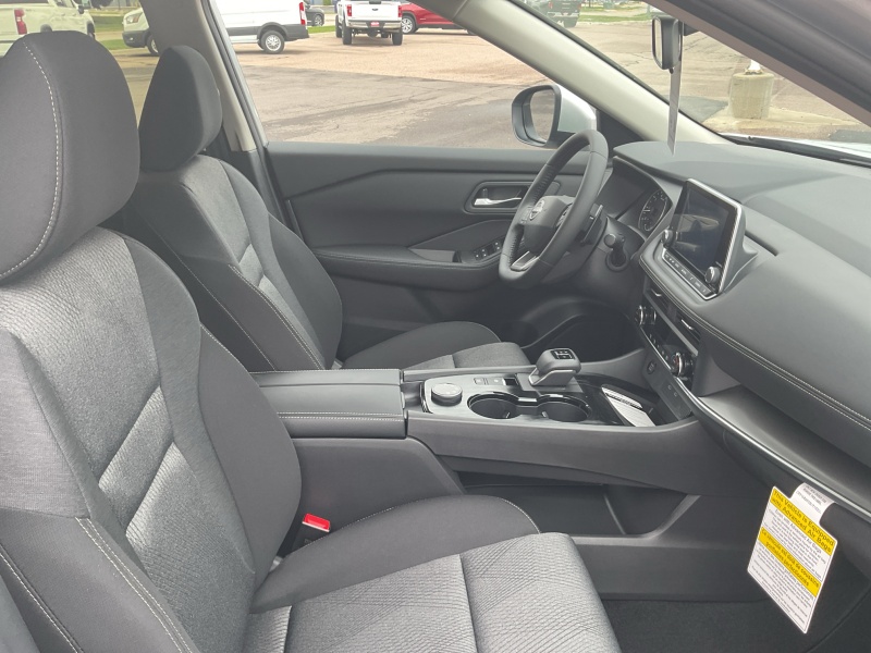 2025 Nissan Rogue