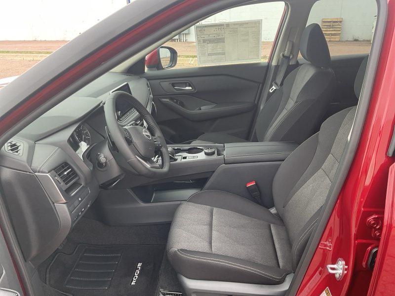 2025 Nissan Rogue