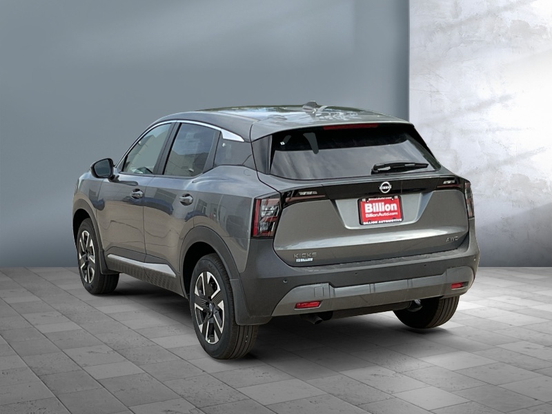 2025 Nissan Kicks