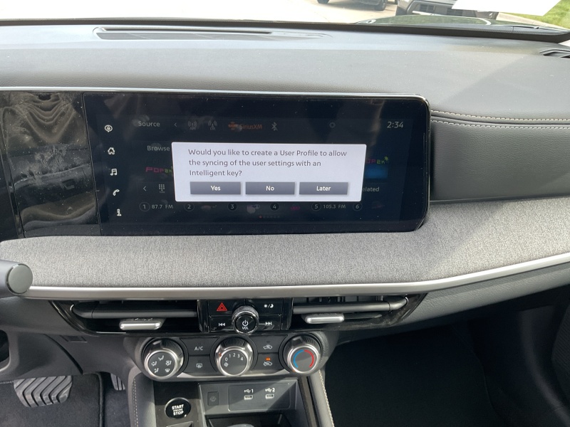 2025 Nissan Kicks