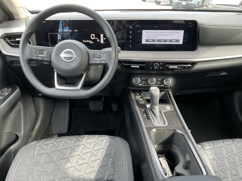 2025 Nissan Kicks