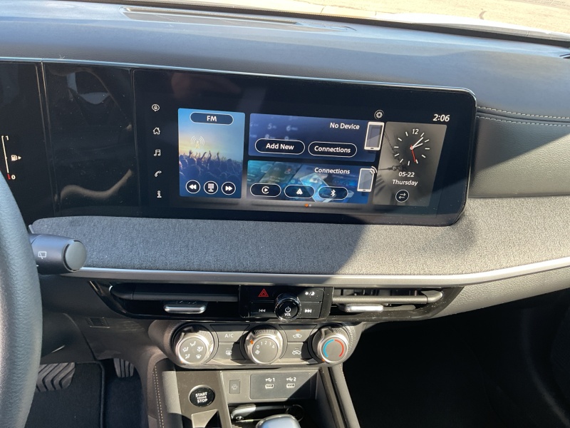 2025 Nissan Kicks