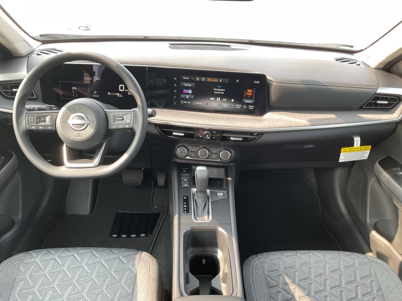 2025 Nissan Kicks