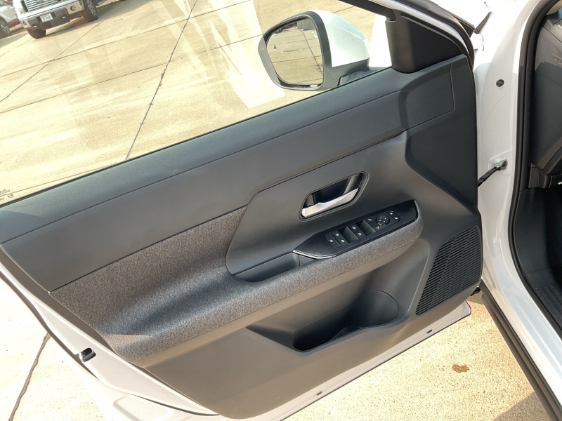 2025 Nissan Kicks