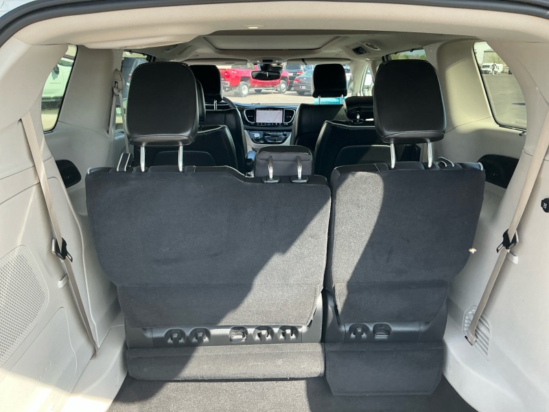 2022 Chrysler Pacifica