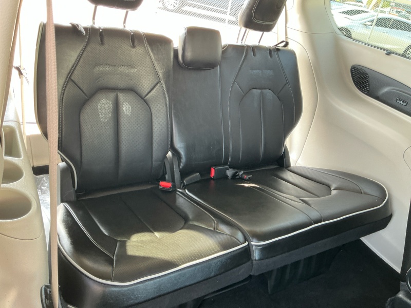 2022 Chrysler Pacifica