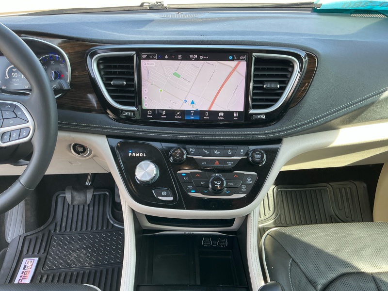 2022 Chrysler Pacifica