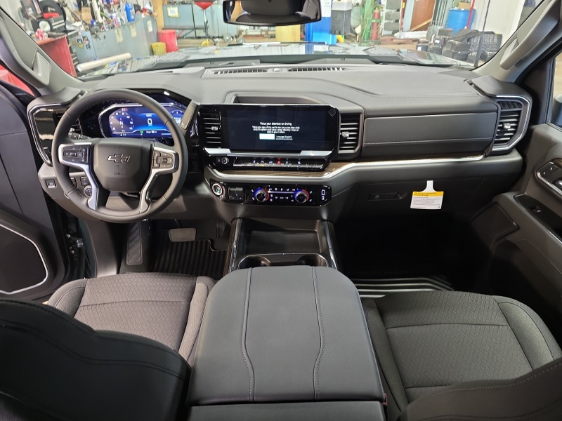 2025 Chevrolet Silverado 3500HD