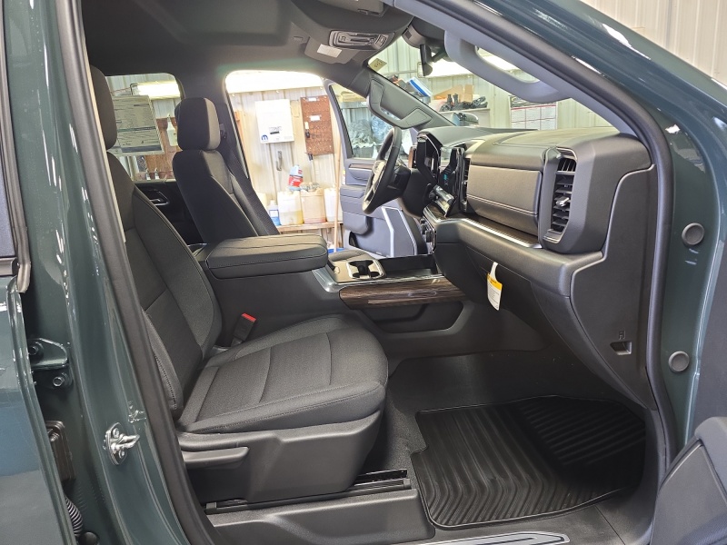 2025 Chevrolet Silverado 3500HD
