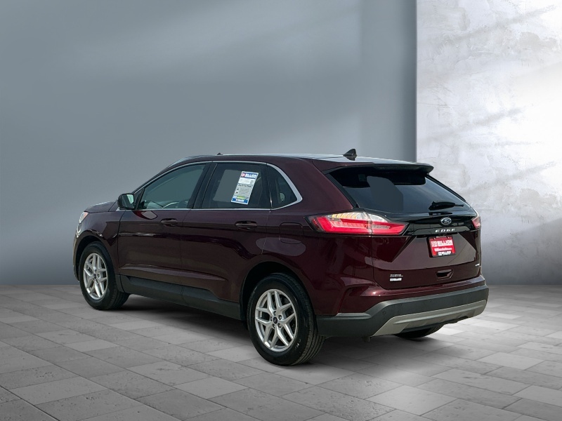 2021 Ford Edge