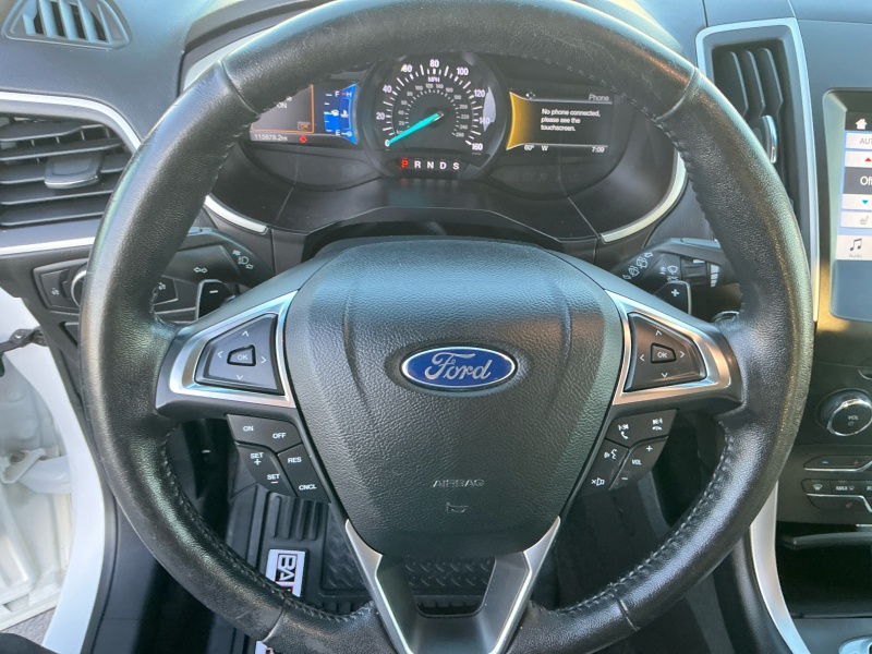2017 Ford Edge