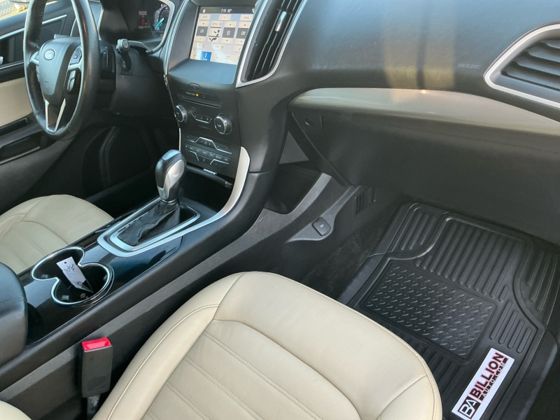 2017 Ford Edge